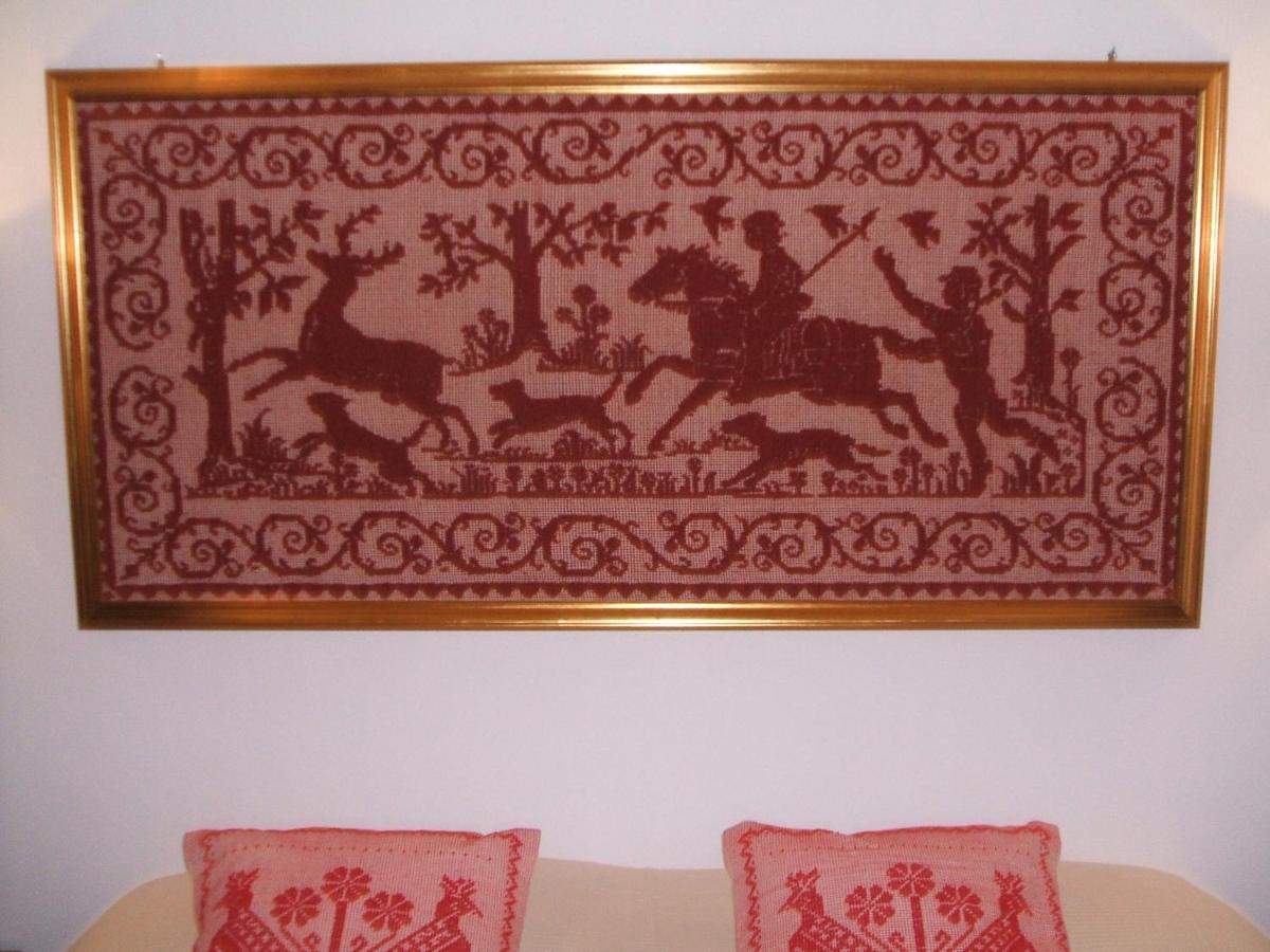 Affitta Camere Casa Delle Rose Villanova Monteleone Luaran gambar