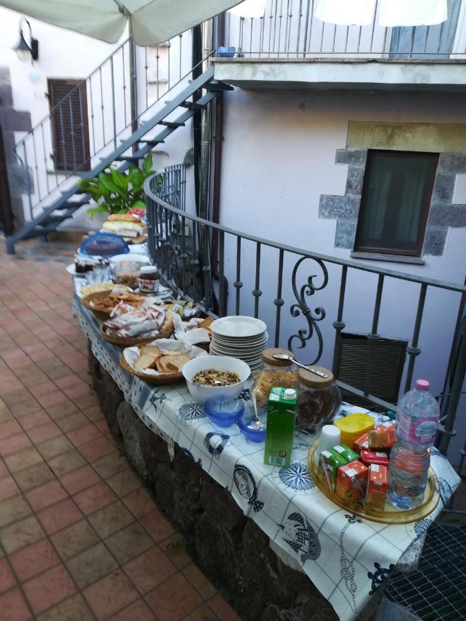 Affitta Camere Casa Delle Rose Villanova Monteleone Luaran gambar